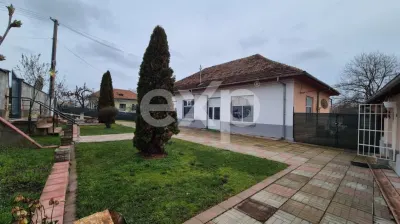 Spațiu Comercial 210 mp + Teren 2.000 mp | Centru Băjești | Chiriaș Existent