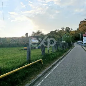 Teren intravilan construibil de vânzare – Curtea de Argeș