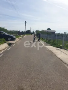 Teren de vânzare în Babana, zona Grosi