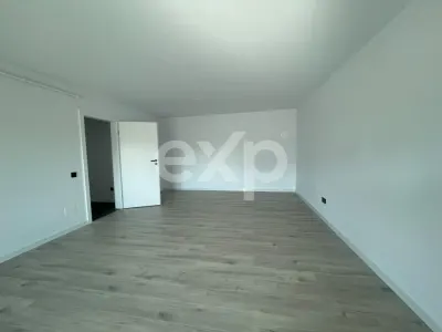 Finalizat | Apartament tip studio cu 2 camere | Arena Trivale | Etaj 1
